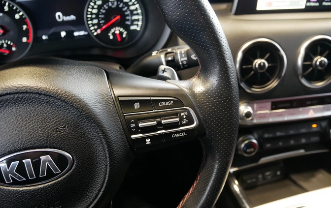 Kia Stinger cena 129900 przebieg: 95000, rok produkcji 2018 z Rawicz małe 529
